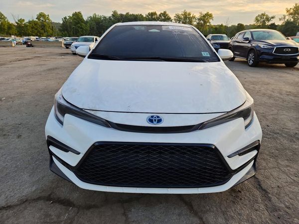 2024 TOYOTA COROLLA