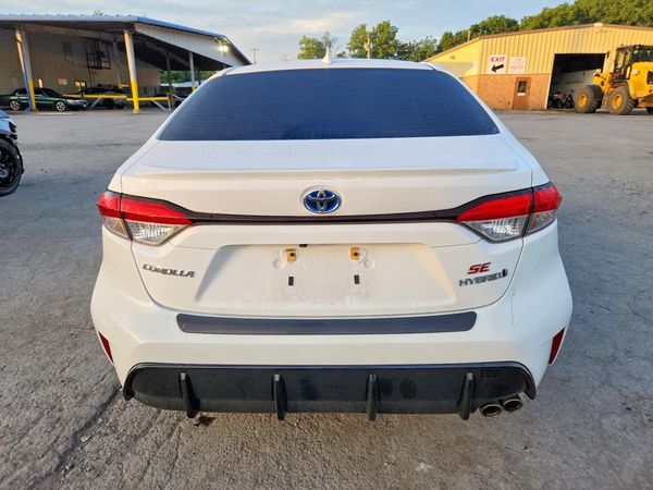 2024 TOYOTA COROLLA