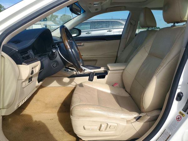 2013 LEXUS ES 350