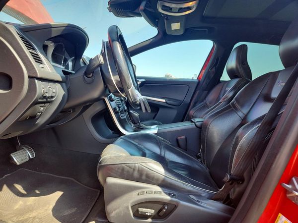 2014 VOLVO XC60