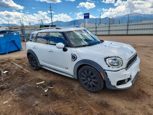 2017 MINI COOPER