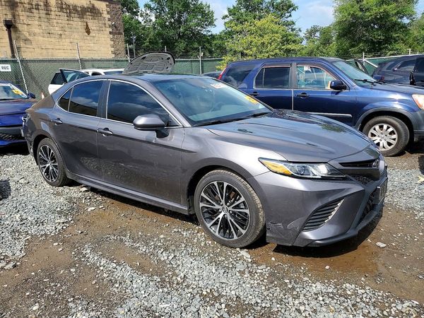 2020 TOYOTA CAMRY