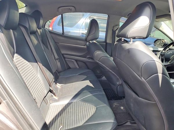 2020 TOYOTA CAMRY