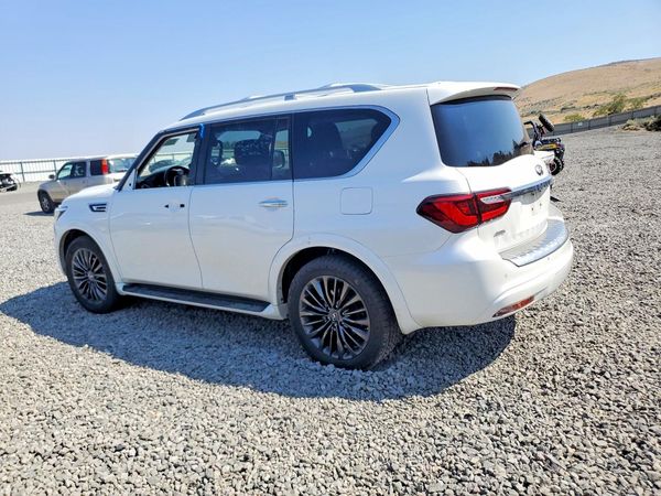 2022 INFINITI QX80 SV