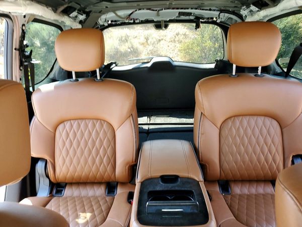 2022 INFINITI QX80 SV