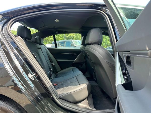 2027 BMW 530 xDrive