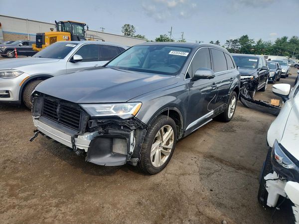 2021 AUDI Q7