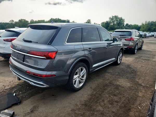 2021 AUDI Q7