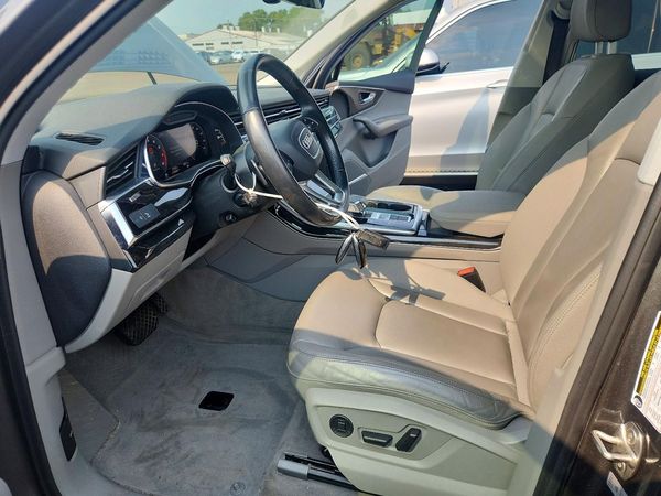2021 AUDI Q7