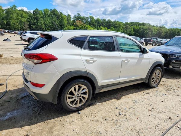 2017 HYUNDAI TUCSON
