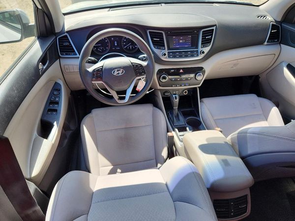 2017 HYUNDAI TUCSON