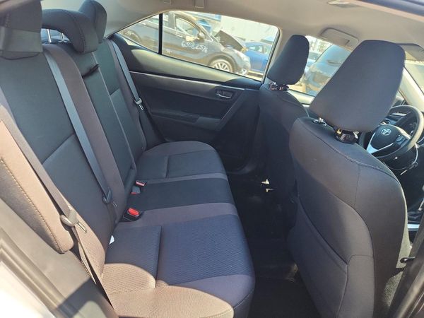 2017 TOYOTA COROLLA