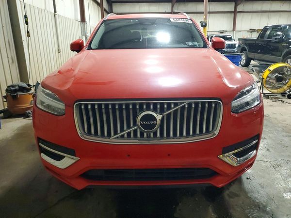 2023 VOLVO XC90 Plus Bright