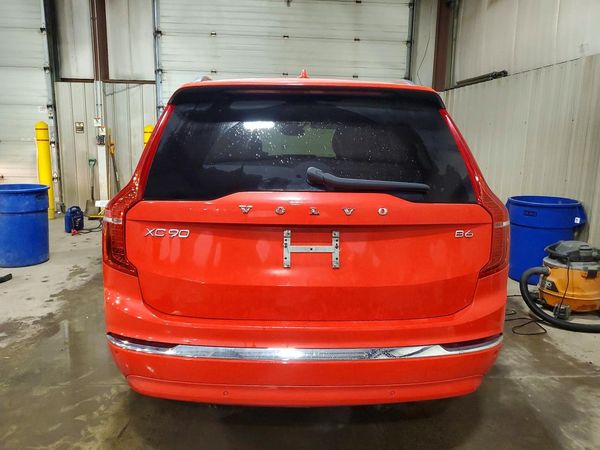 2023 VOLVO XC90 Plus Bright