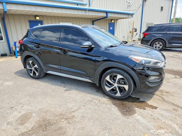 2018 HYUNDAI TUCSON