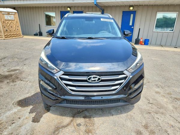 2018 HYUNDAI TUCSON