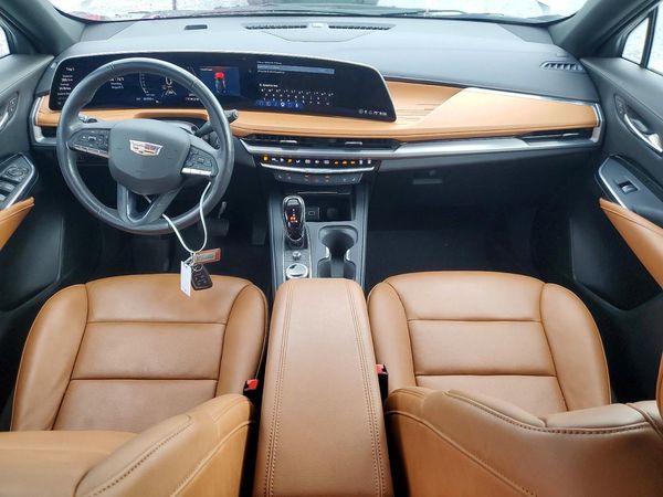 2024 CADILLAC XT4 Premium Luxury