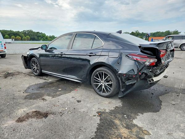 2024 TOYOTA CAMRY