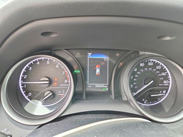 2024 TOYOTA CAMRY