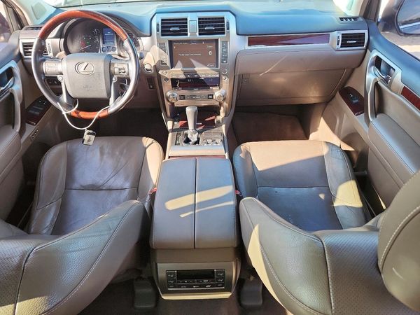 2017 LEXUS GX 460