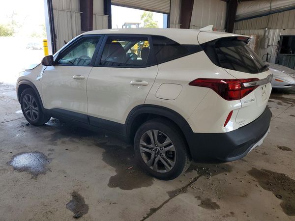 2022 KIA SELTOS LX