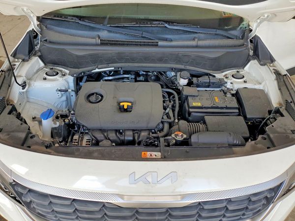 2022 KIA SELTOS LX