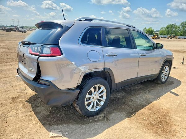 2019 JEEP CHEROKEE LATITUDE FWD