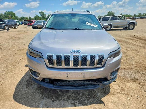 2019 JEEP CHEROKEE LATITUDE FWD