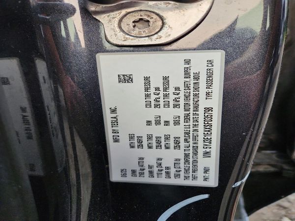 2025 TESLA MODEL 3