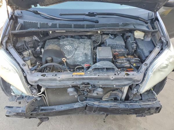 2017 TOYOTA SIENNA