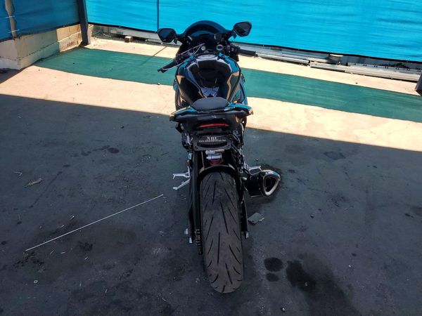 2024 BMW S 1000