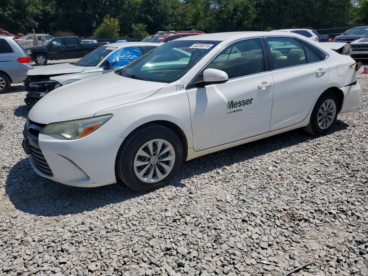 2016 TOYOTA CAMRY