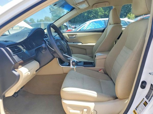 2016 TOYOTA CAMRY