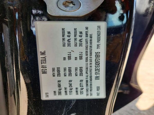 2019 TESLA MODEL 3