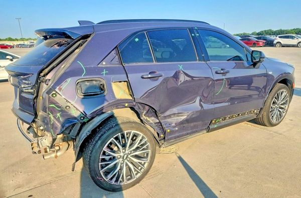 2024 CADILLAC XT4 Sport