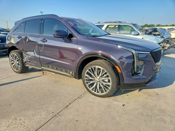 2024 CADILLAC XT4 Sport