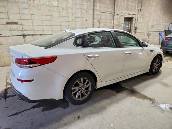 2019 KIA OPTIMA LX, S