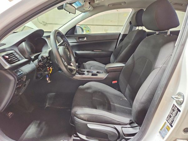 2019 KIA OPTIMA LX, S