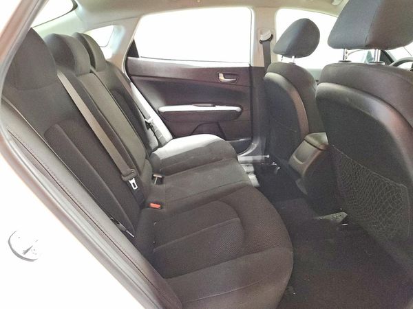 2019 KIA OPTIMA LX, S