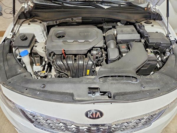 2019 KIA OPTIMA LX, S