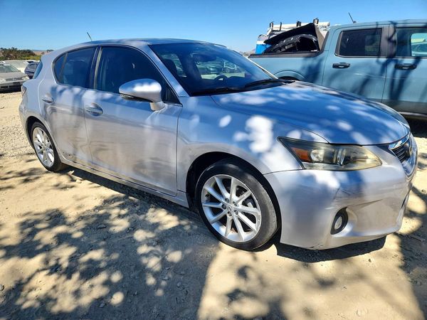 2012 LEXUS CT 200h