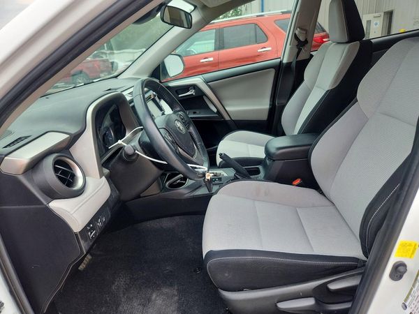 2018 TOYOTA RAV4 Adventure/XLE