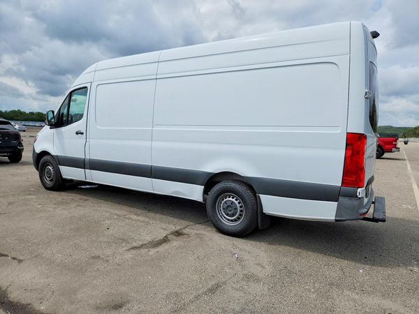 2022 MERCEDES-BENZ SPRINTER 907 (VS30)