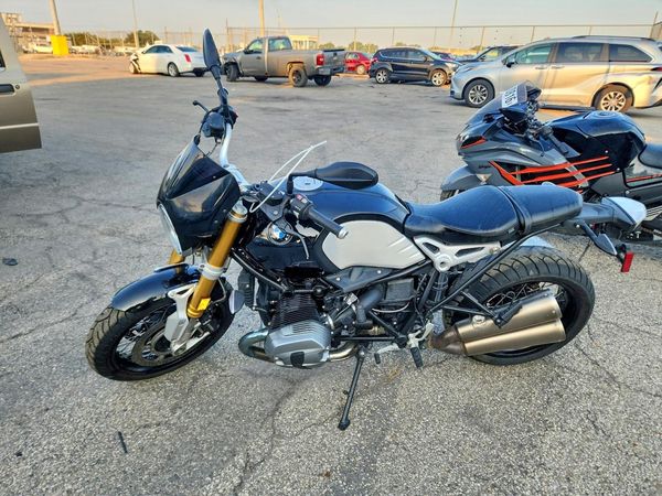 2016 BMW R NINE T