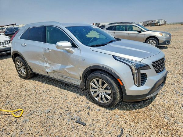 2022 CADILLAC XT4 Premium Luxury