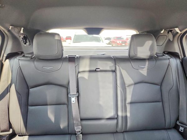 2022 CADILLAC XT4 Premium Luxury