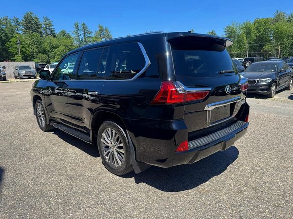 2018 LEXUS LX 570