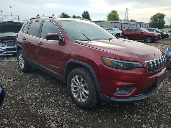 2019 JEEP CHEROKEE LATITUDE 4X4