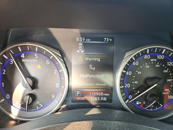 2014 INFINITI Q50