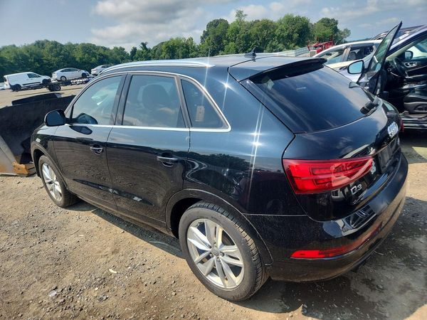 2016 AUDI Q3 quattro Premium Plus